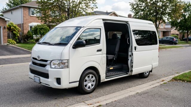 ハイエースのパワースライドドアが途中で止まる！モーター・ワイヤー交換費用