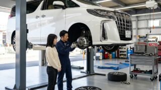 アルファードのブレーキパッド交換費用！純正・社外比較と工賃相場